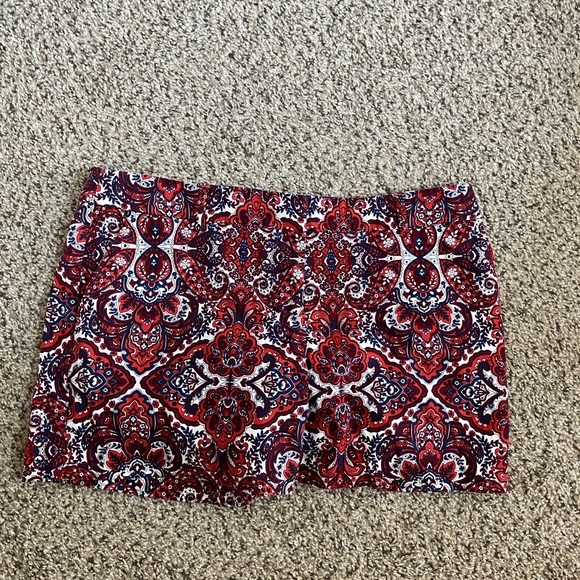 Kenar Pants - Kenar Red and Blue Paisley Shorts